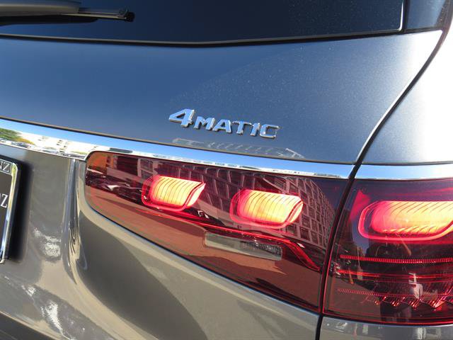 Used 2025 Mercedes-Benz GLS 450 4MATIC image 31