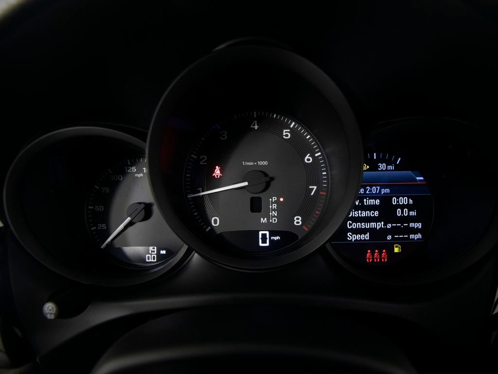New 2026 Porsche Macan AWD/4WD image 23
