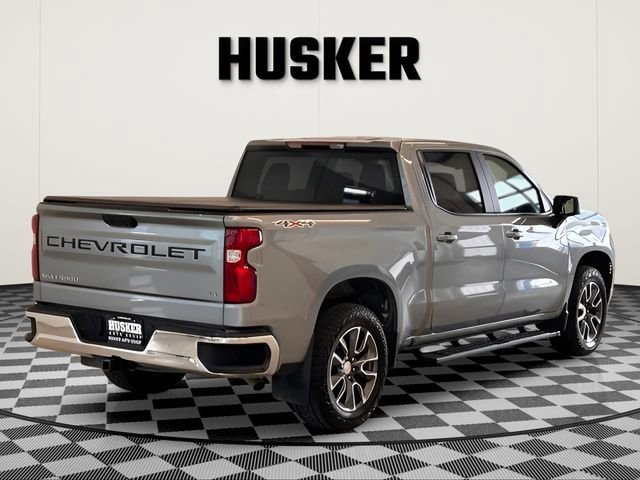 Used 2024 Chevrolet Silverado 1500 LT image 9