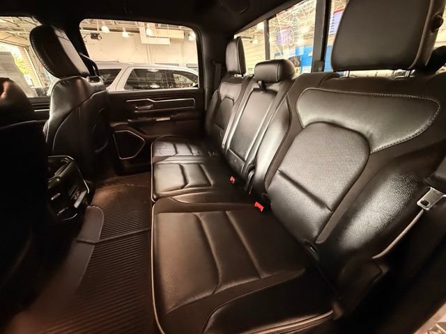 Used 2023 RAM 1500 Laramie AWD/4WD image 17