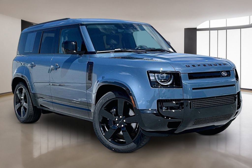 New 2026 Land Rover Defender 110 X-Dynamic SE image 2