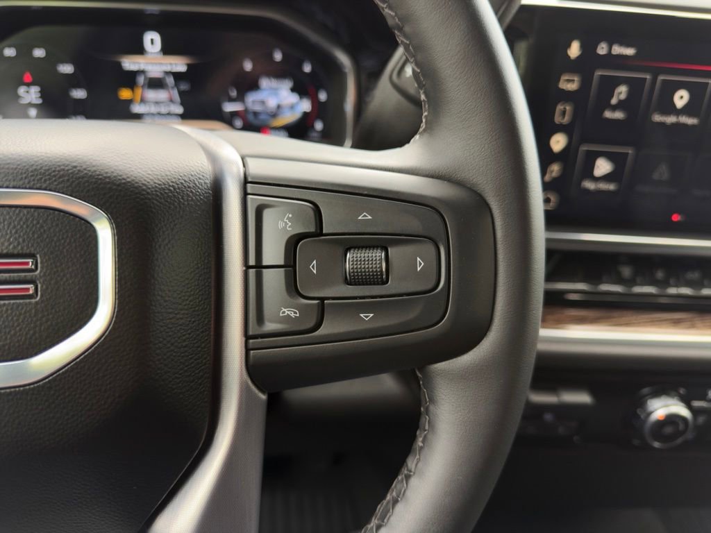 Used 2025 GMC Sierra 2500 SLE AWD/4WD image 5