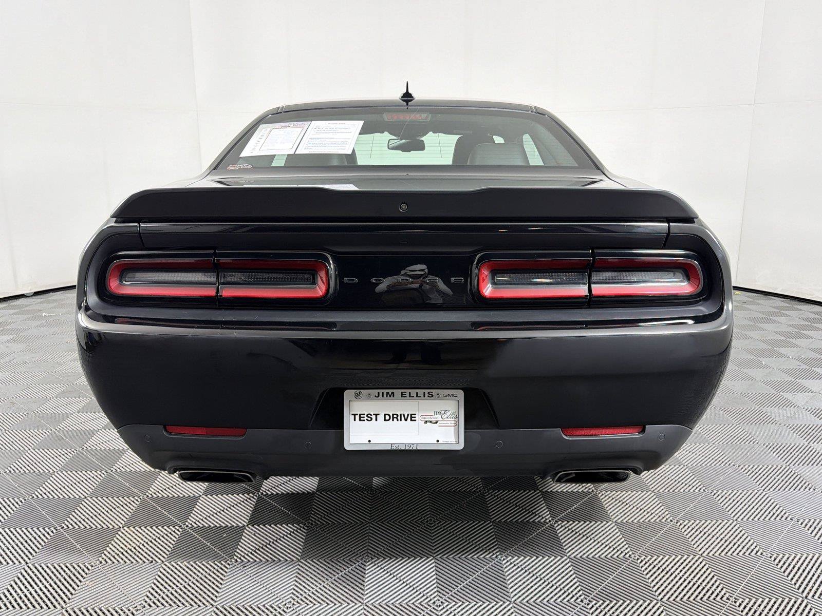Used 2023 Dodge Challenger R/T w/ Plus Package RWD image 5
