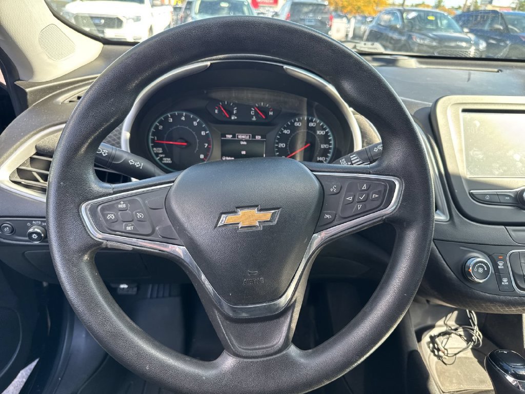 Used 2016 Chevrolet Malibu LS FWD image 15