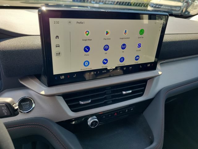 Used 2025 Ford Explorer Active RWD image 7