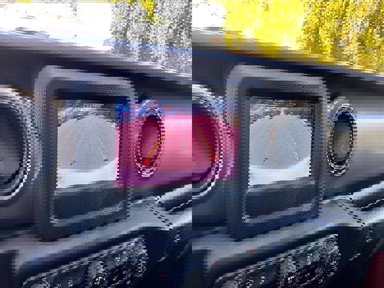 Used 2023 Jeep Wrangler Willys image 19