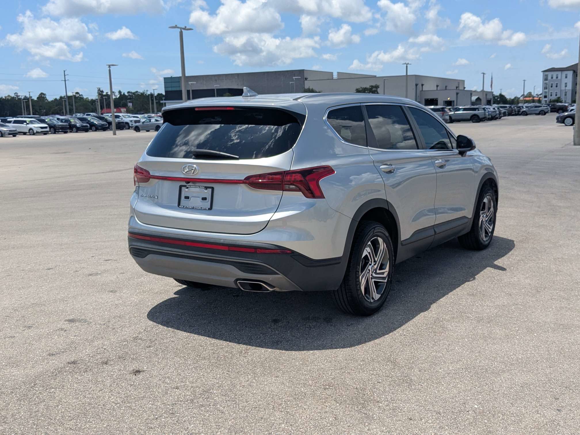 Used 2021 Hyundai Santa Fe SE FWD image 5