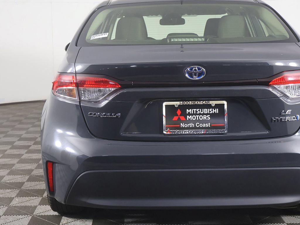 Used 2024 Toyota Corolla LE FWD image 12