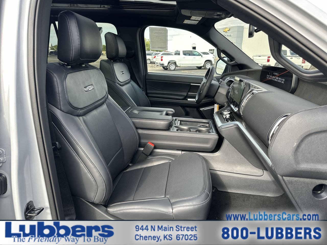 New 2025 Ford Expedition Max Platinum image 24