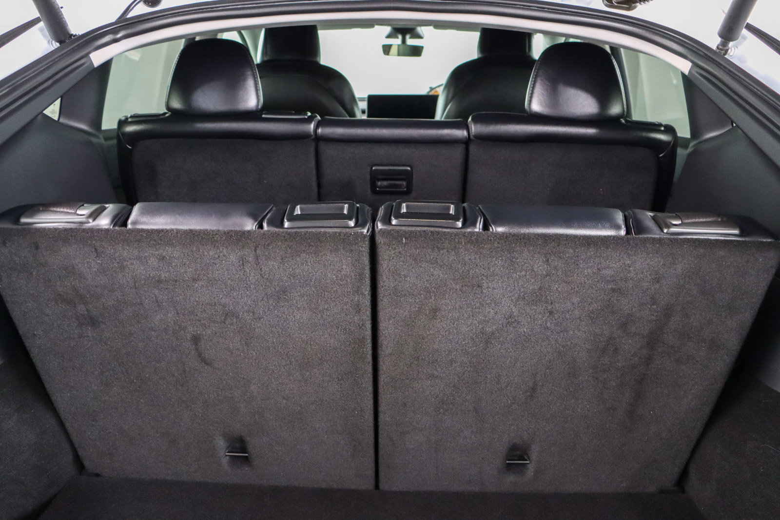 Used 2021 Tesla Model Y Long Range image 31
