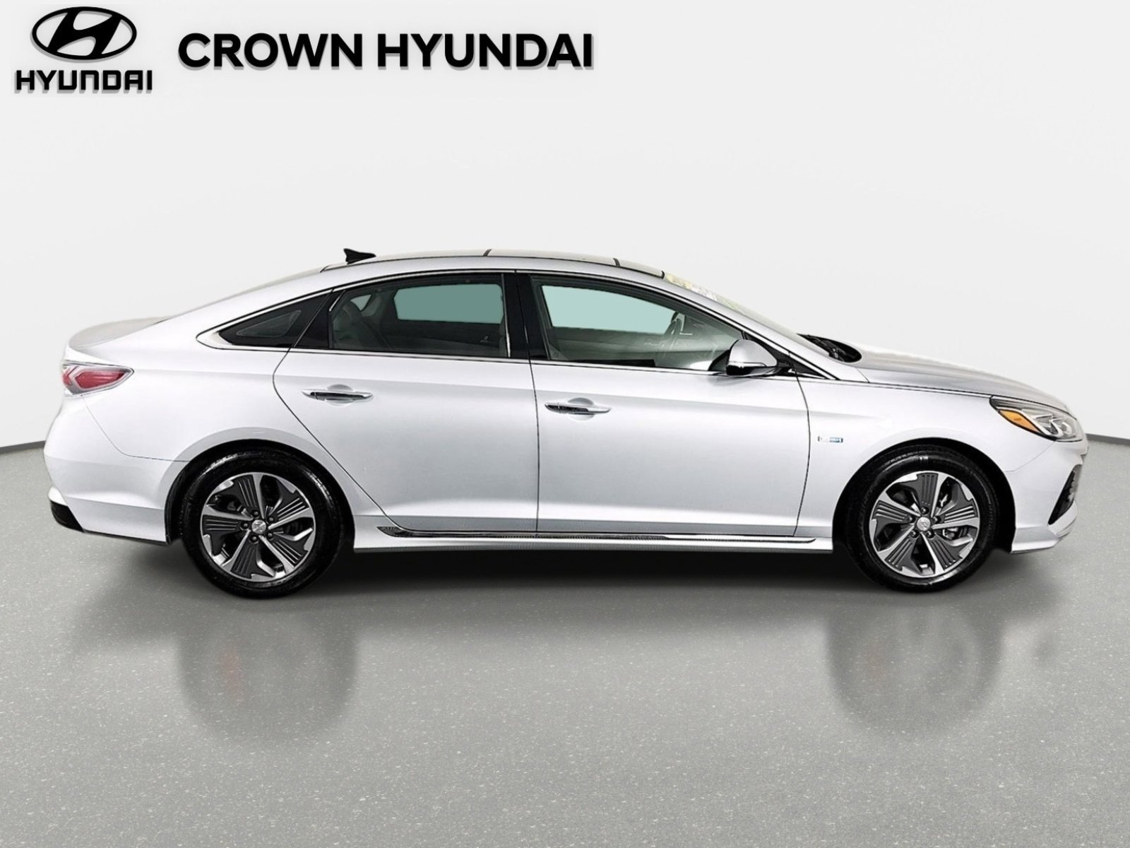 Used 2019 Hyundai Sonata Limited w/ Ultimate Package 02 FWD image 5