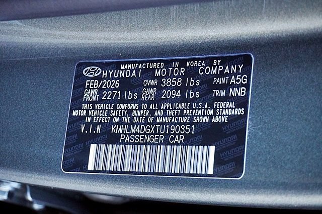 Certified 2026 Hyundai Elantra Sport FWD image 31