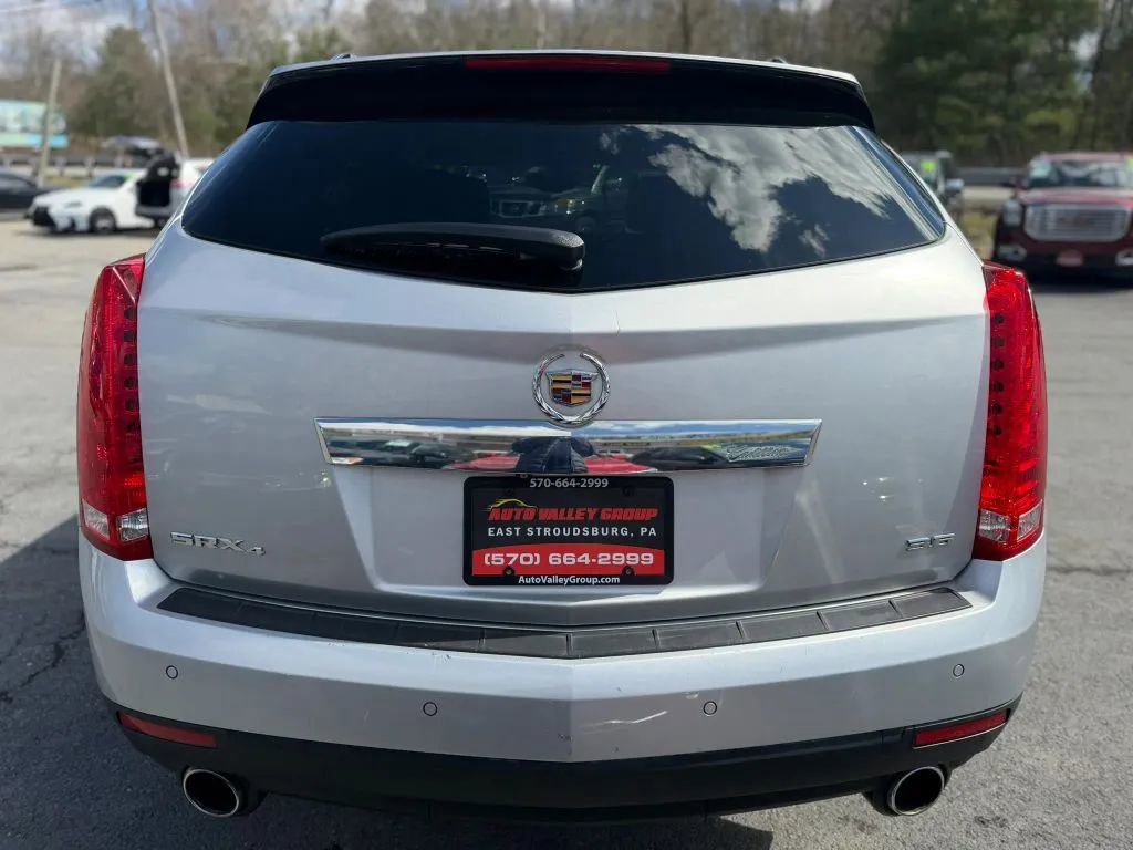 Used 2016 Cadillac SRX Luxury image 7