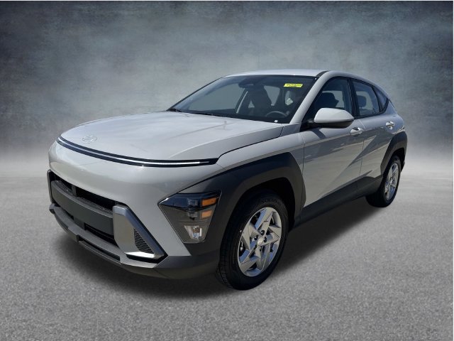 New 2027 Hyundai Kona SE FWD image 3