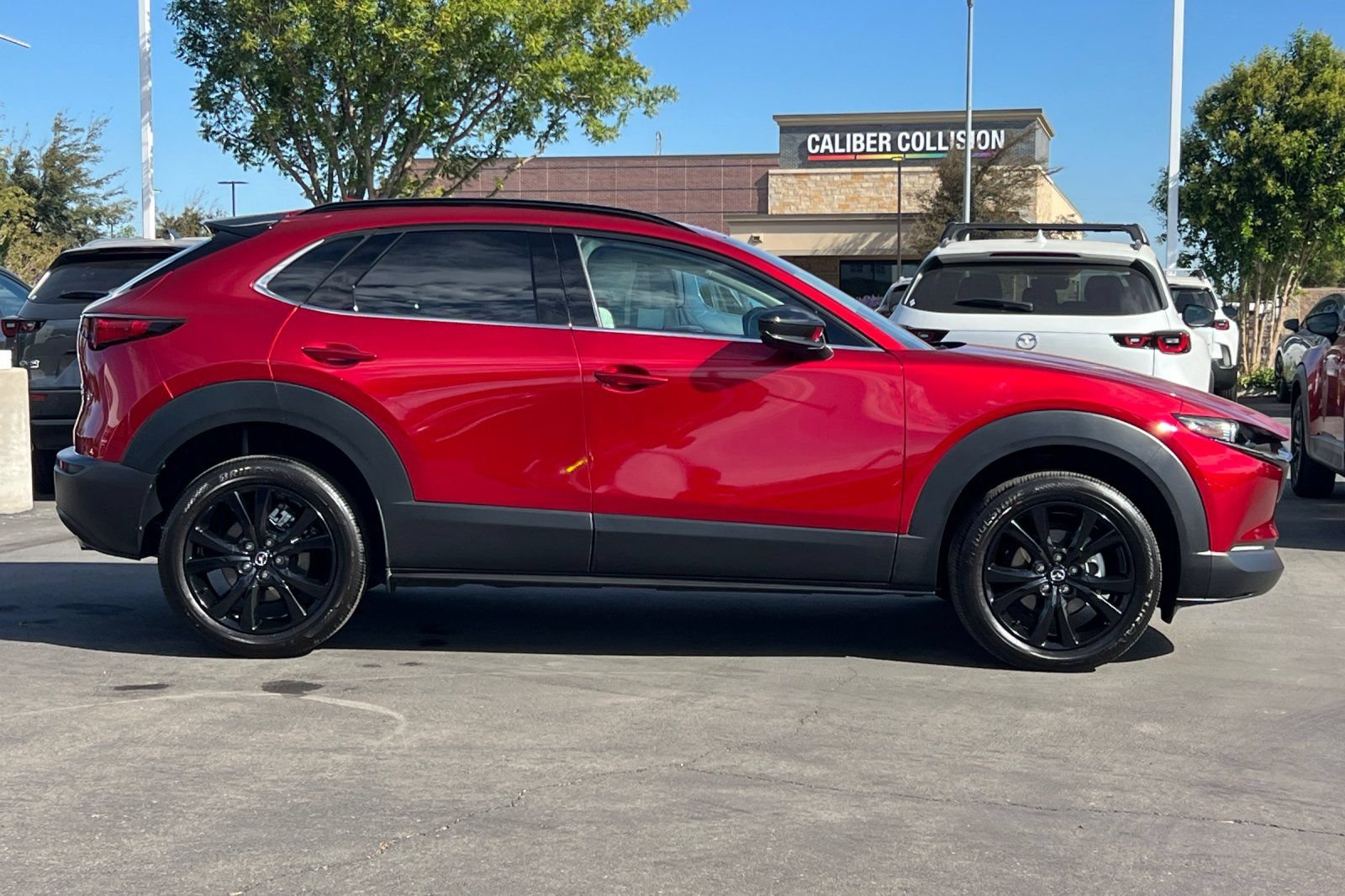 Certified 2025 MAZDA CX-30 2.5 Turbo w/ Premium Package AWD/4WD image 3