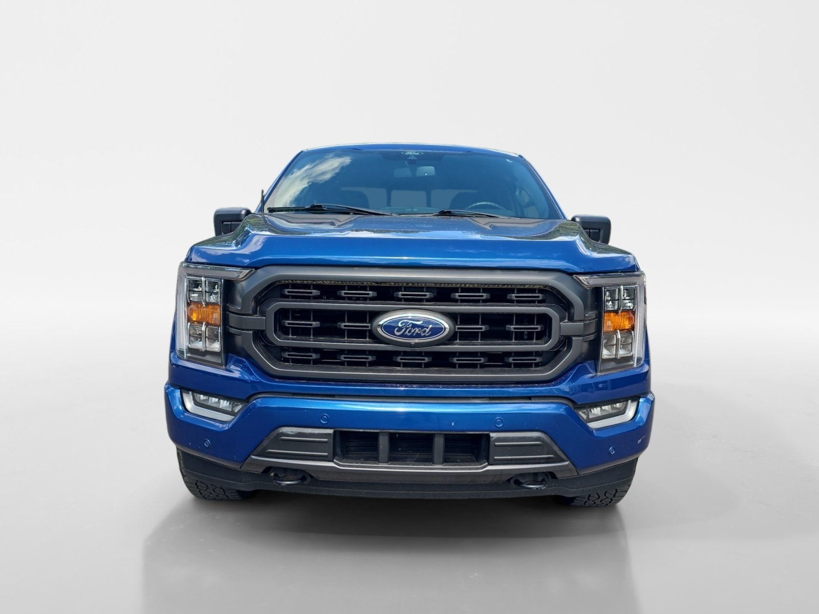 Used 2022 Ford F150 XLT w/ Equipment Group 302A High AWD/4WD image 9