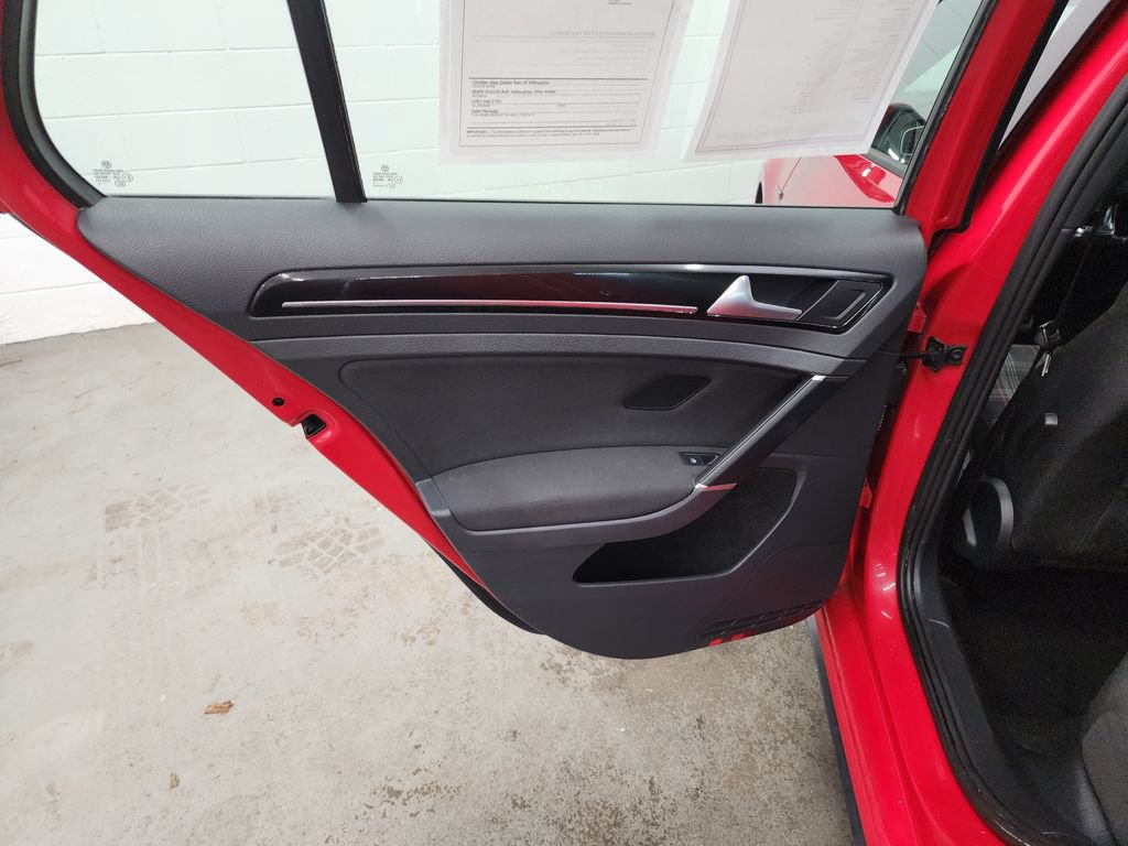 Used 2015 Volkswagen GTI S FWD image 20