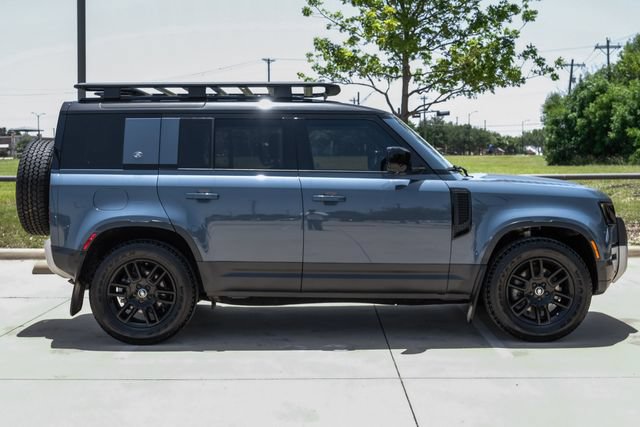 Used 2021 Land Rover Defender 110 AWD/4WD image 7