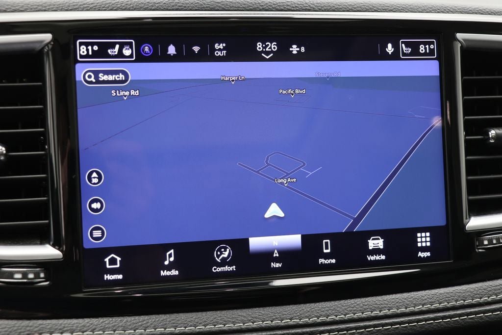 Used 2024 Chrysler Pacifica Limited FWD image 23