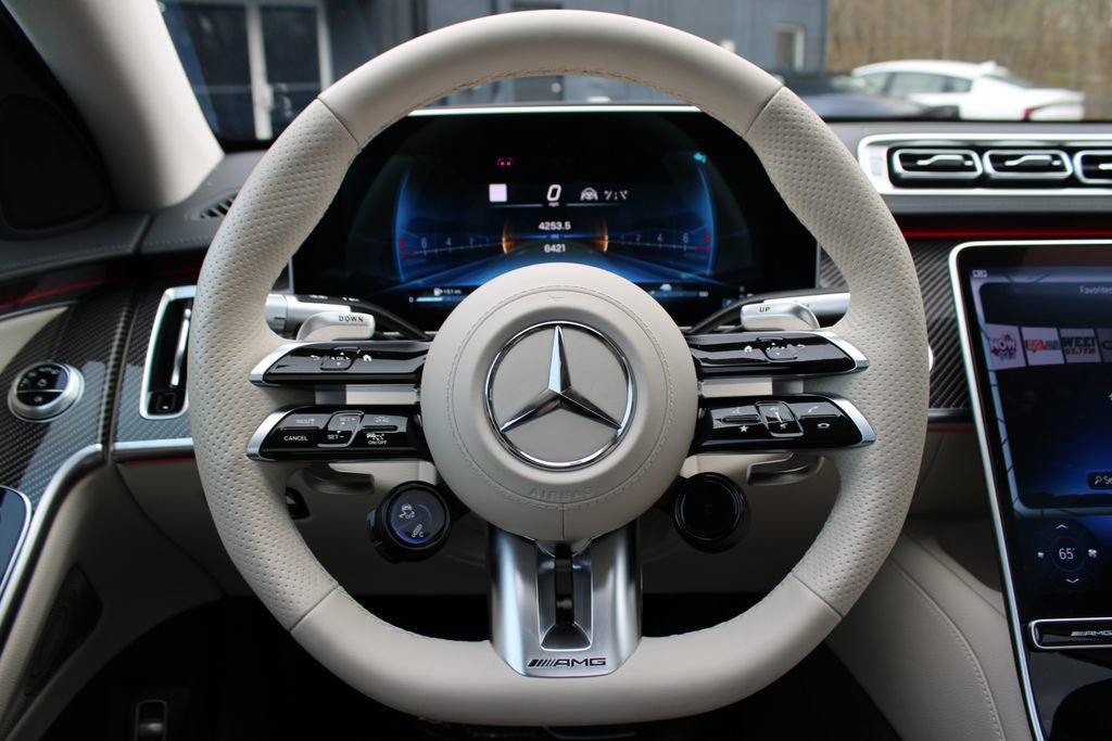 Used 2024 Mercedes-Benz S 63 AMG S image 11