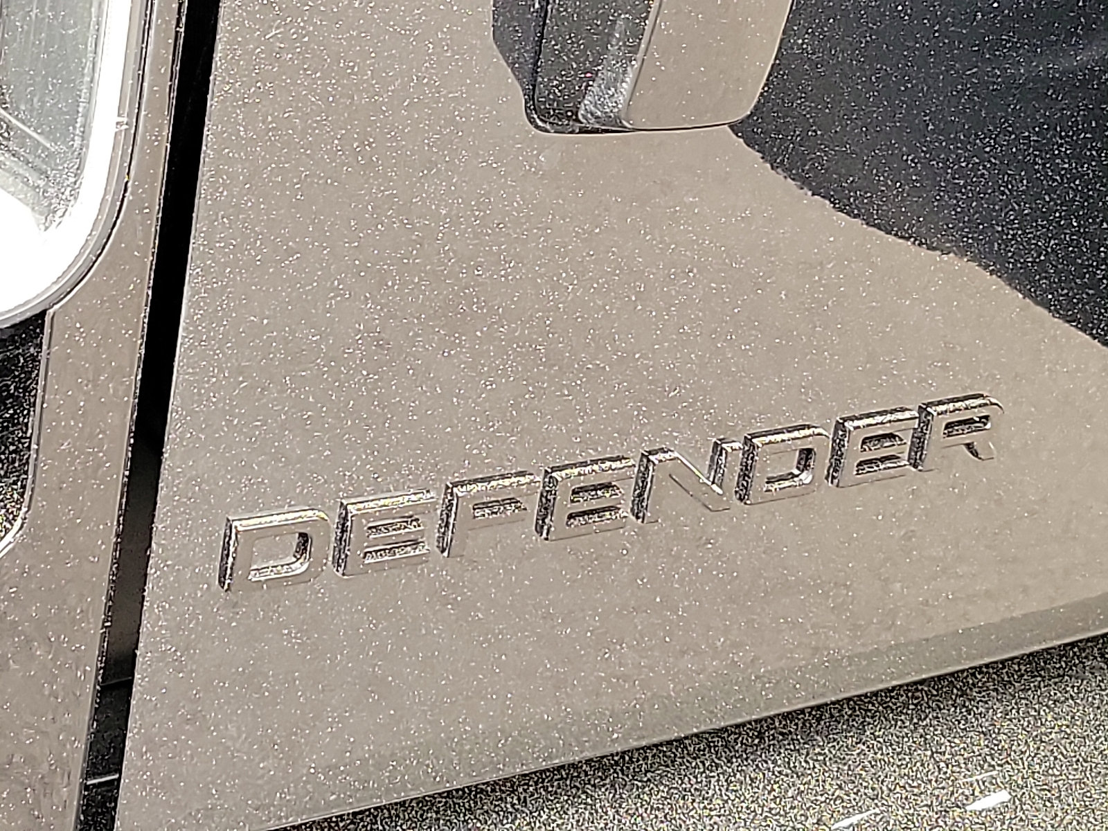 New 2023 Land Rover Defender 110 X AWD/4WD image 21