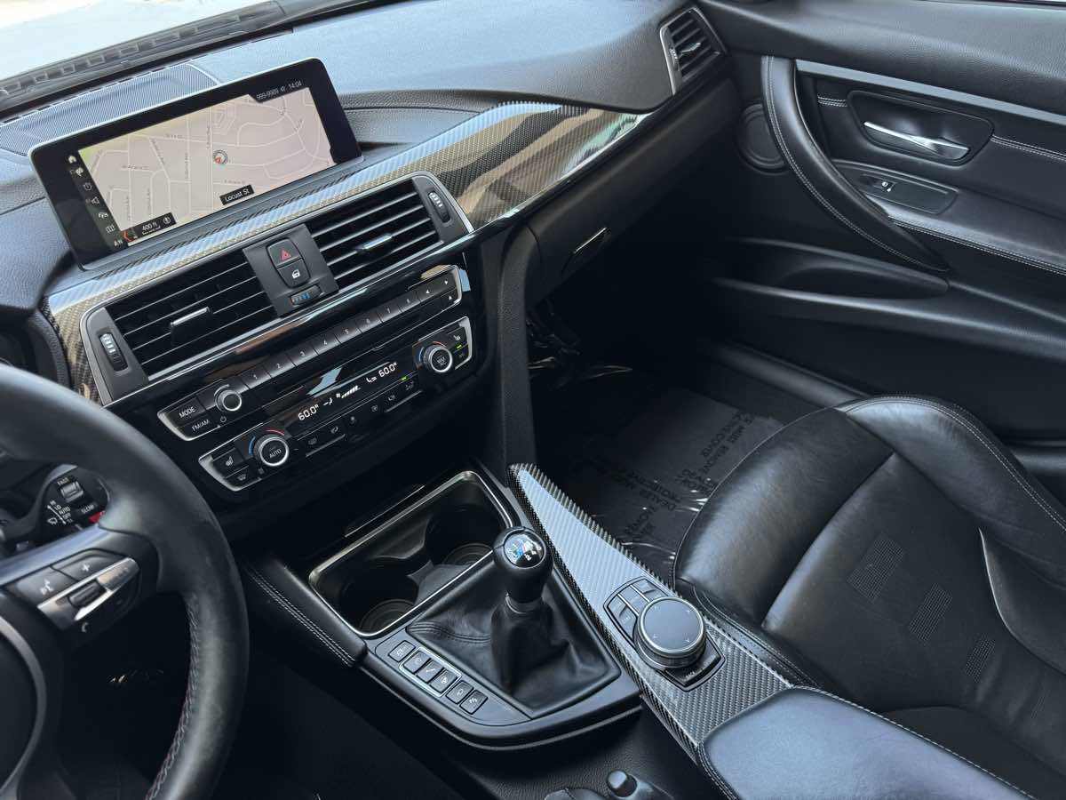 Used 2018 BMW M3 RWD image 15