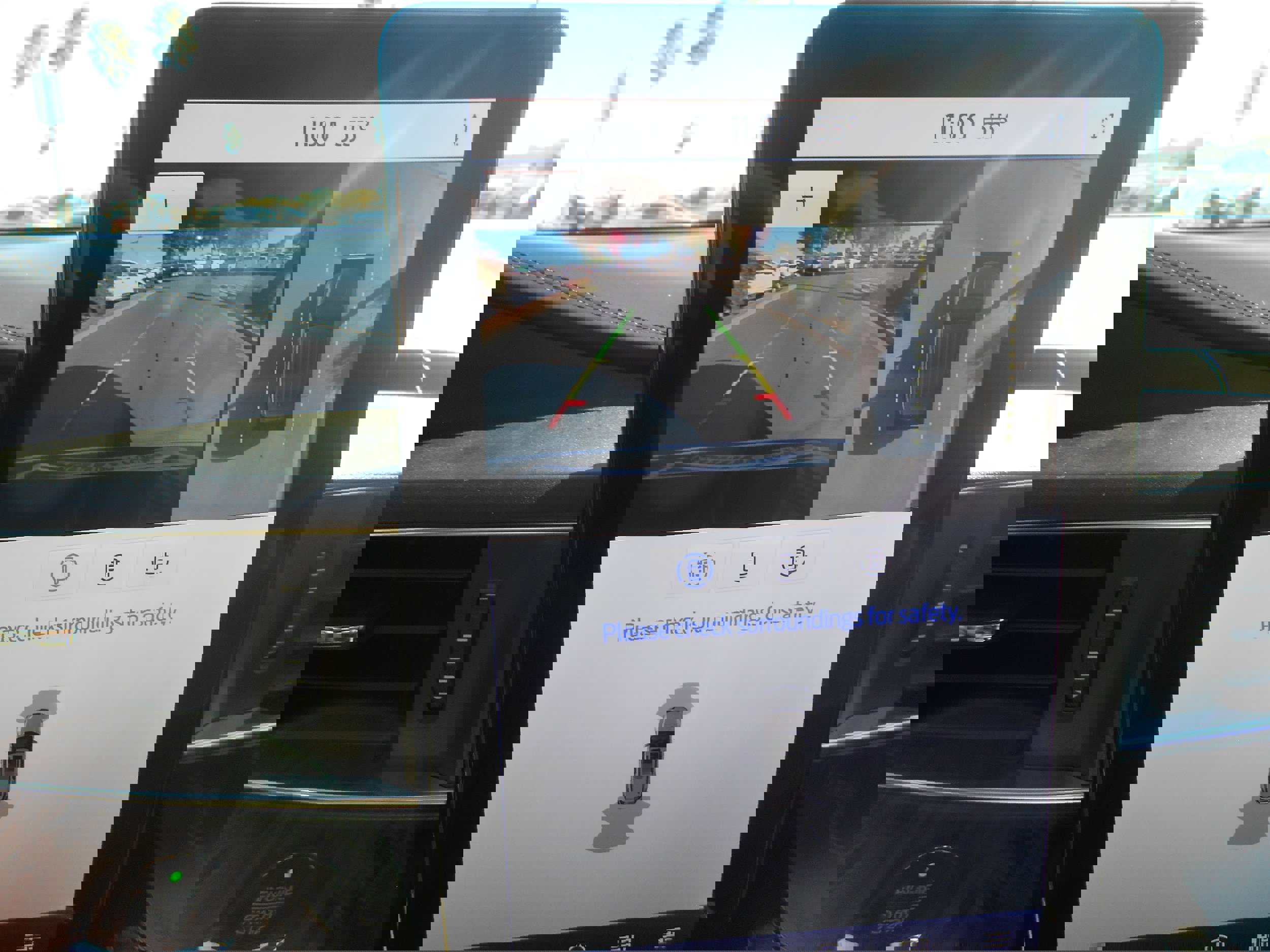 Used 2021 Ford Explorer Platinum w/ Equipment Group 601A image 13