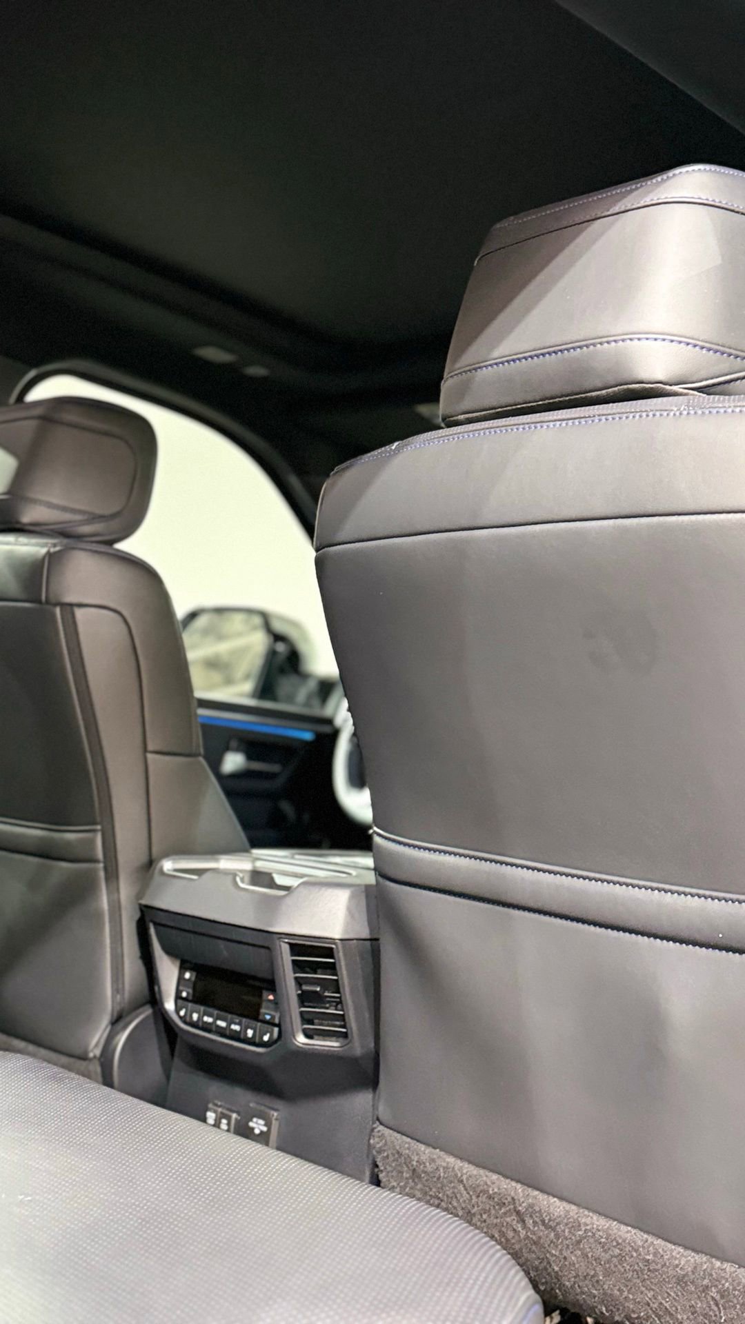 Used 2023 Toyota Sequoia Platinum image 66