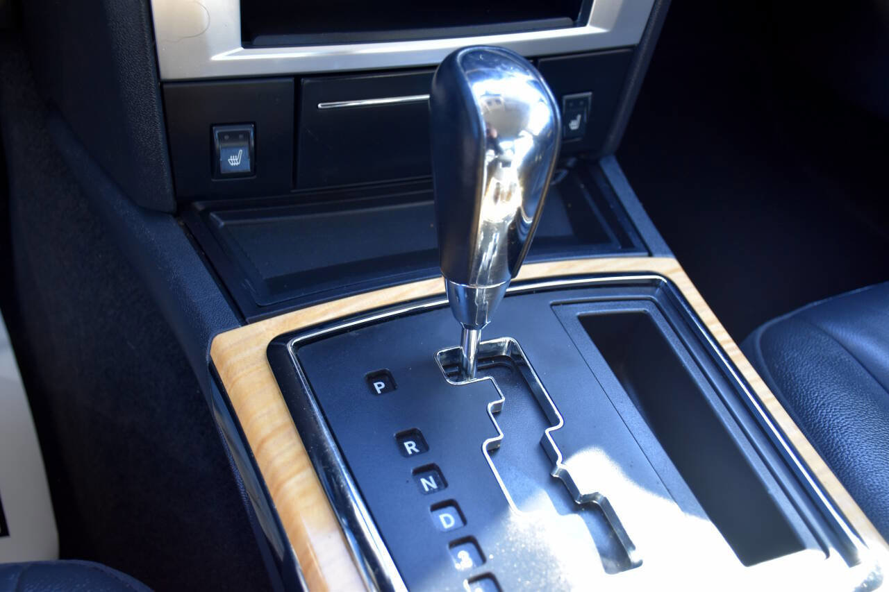 Used 2008 Chrysler 300 Limited image 26