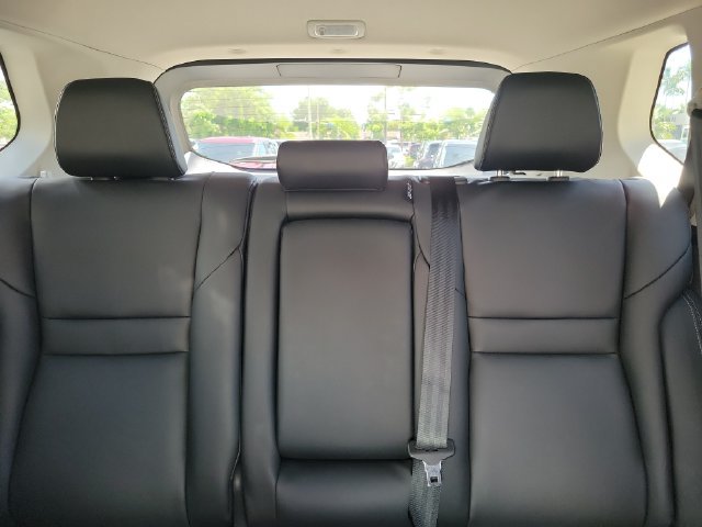 Used 2023 Nissan Rogue SL w/ SL Premium Package FWD image 29