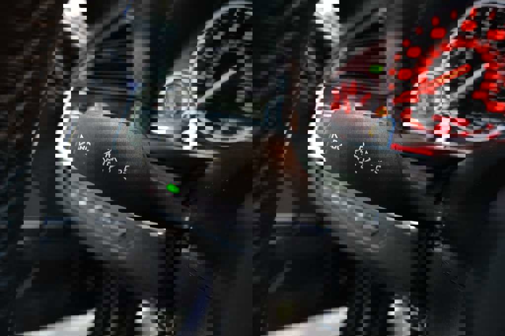 Used 2016 BMW 550i xDrive Sedan image 42