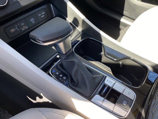 New 2025 Hyundai Tucson SE image 19