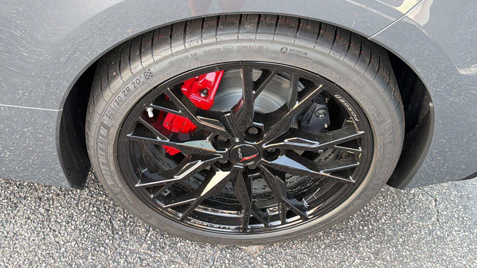 New 2027 Chevrolet Corvette Stingray Convertible w/ Stealth Interior Trim Package RWD image 12