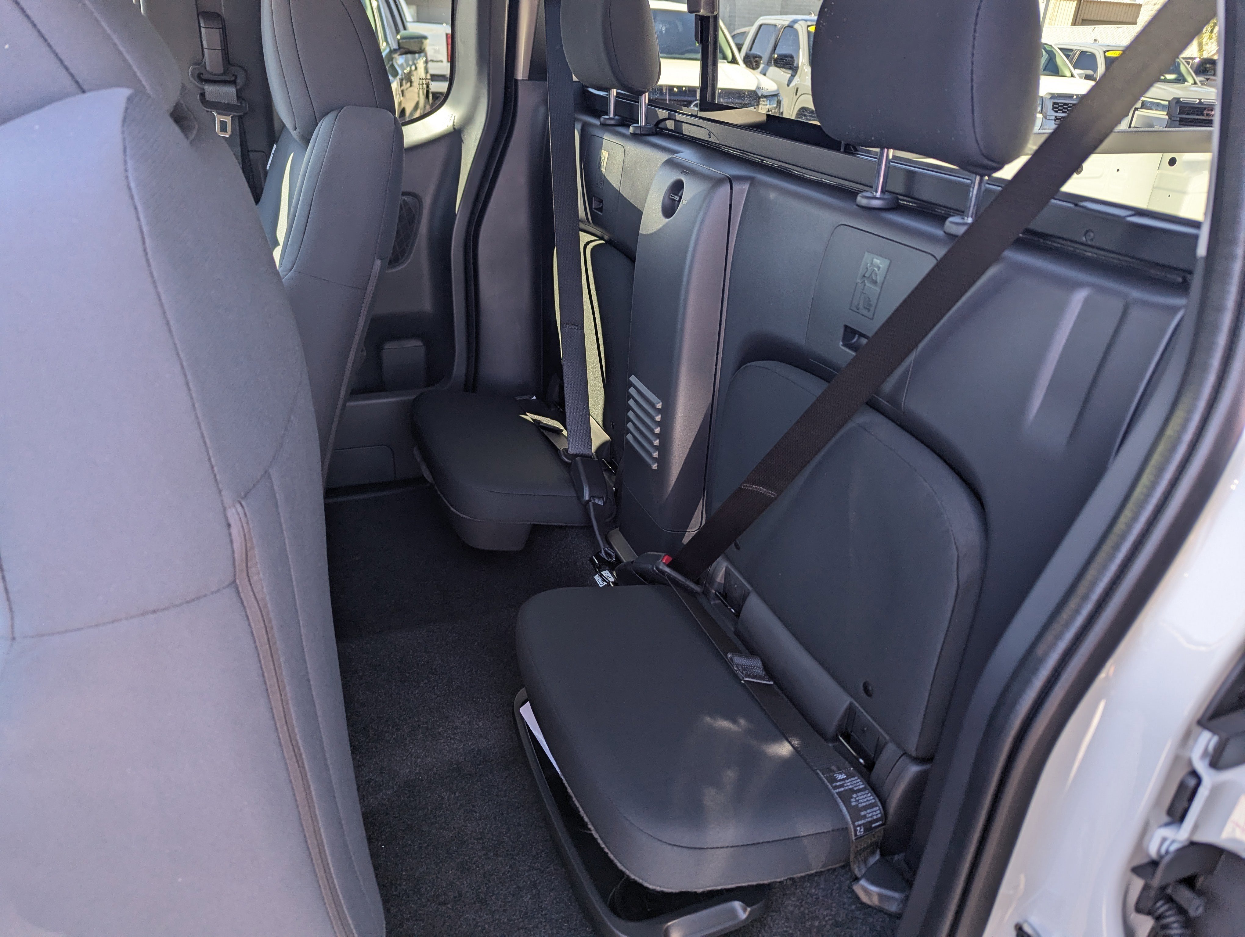New 2026 Nissan Frontier S image 9