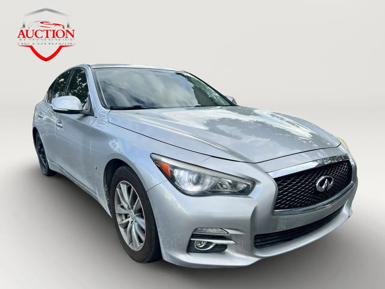 Used 2014 INFINITI Q50 Premium w/ Navigation Package AWD/4WD image 3
