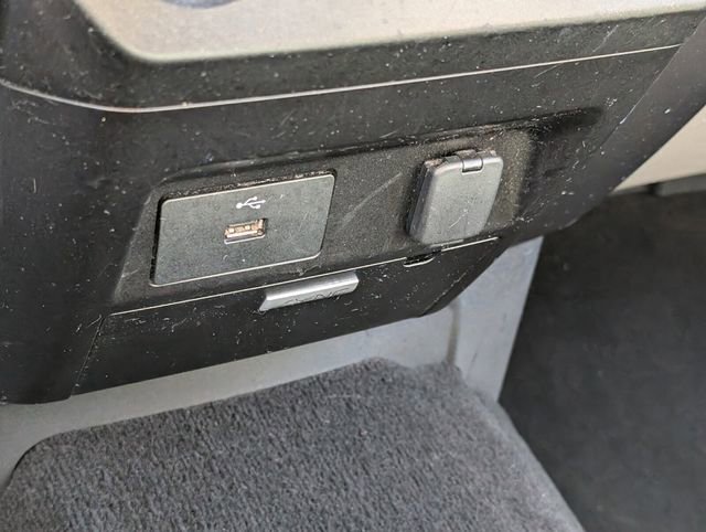 Used 2017 Ford F150 XLT image 25