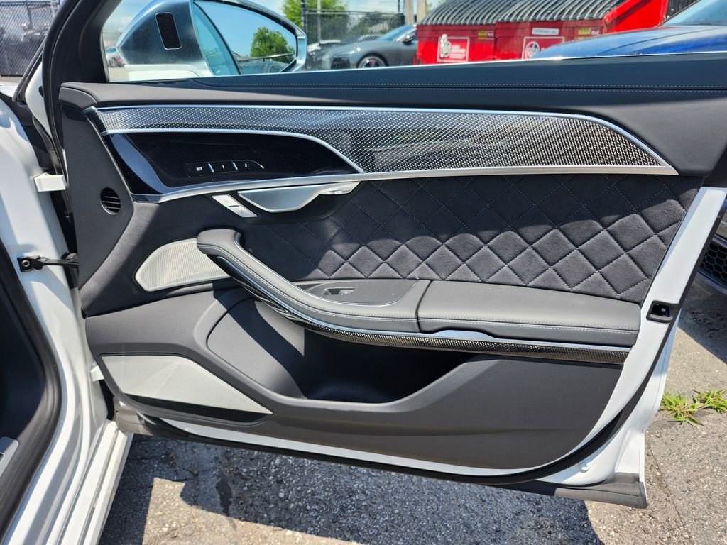 New 2025 Audi S8 image 27
