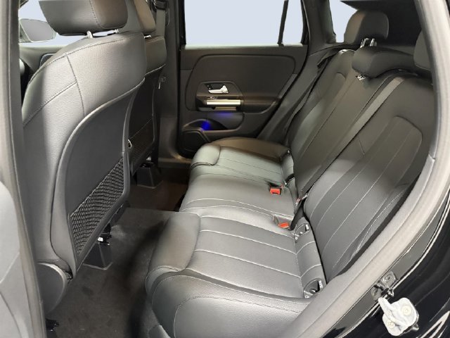 Used 2026 Mercedes-Benz GLA 250 4MATIC image 7
