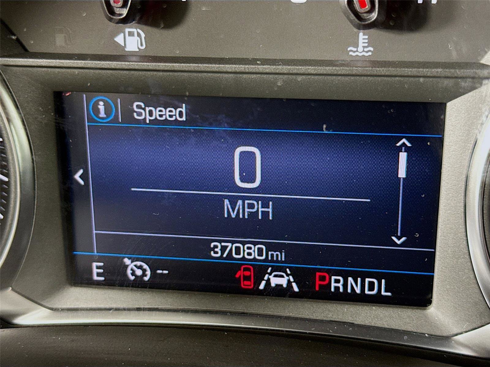 Used 2023 Chevrolet Equinox RS AWD/4WD image 2