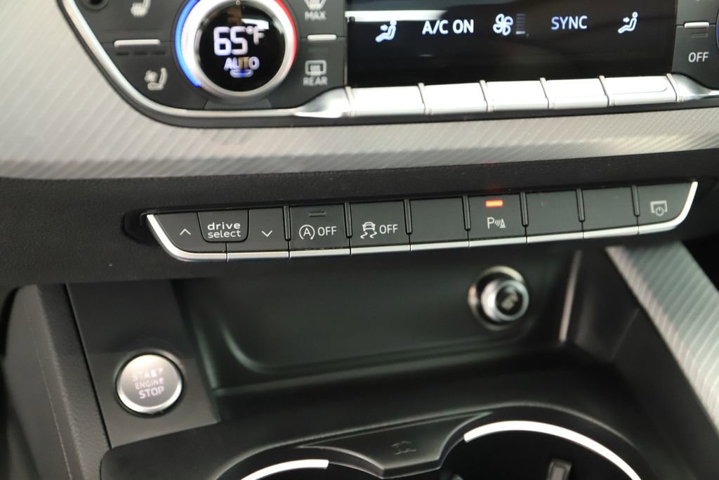 Used 2017 Audi A4 2.0T Premium Plus image 25