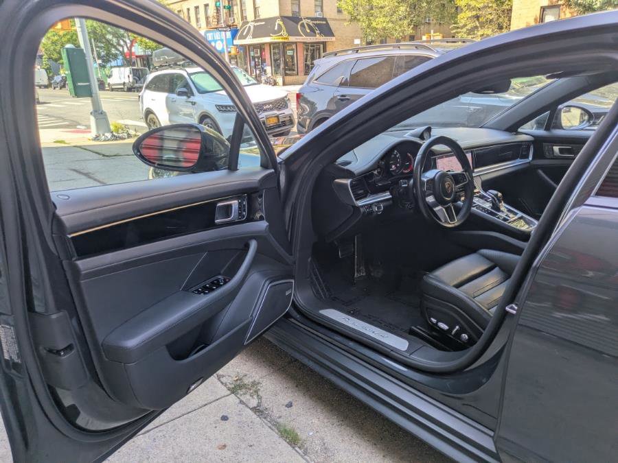 Used 2019 Porsche Panamera 4 image 7