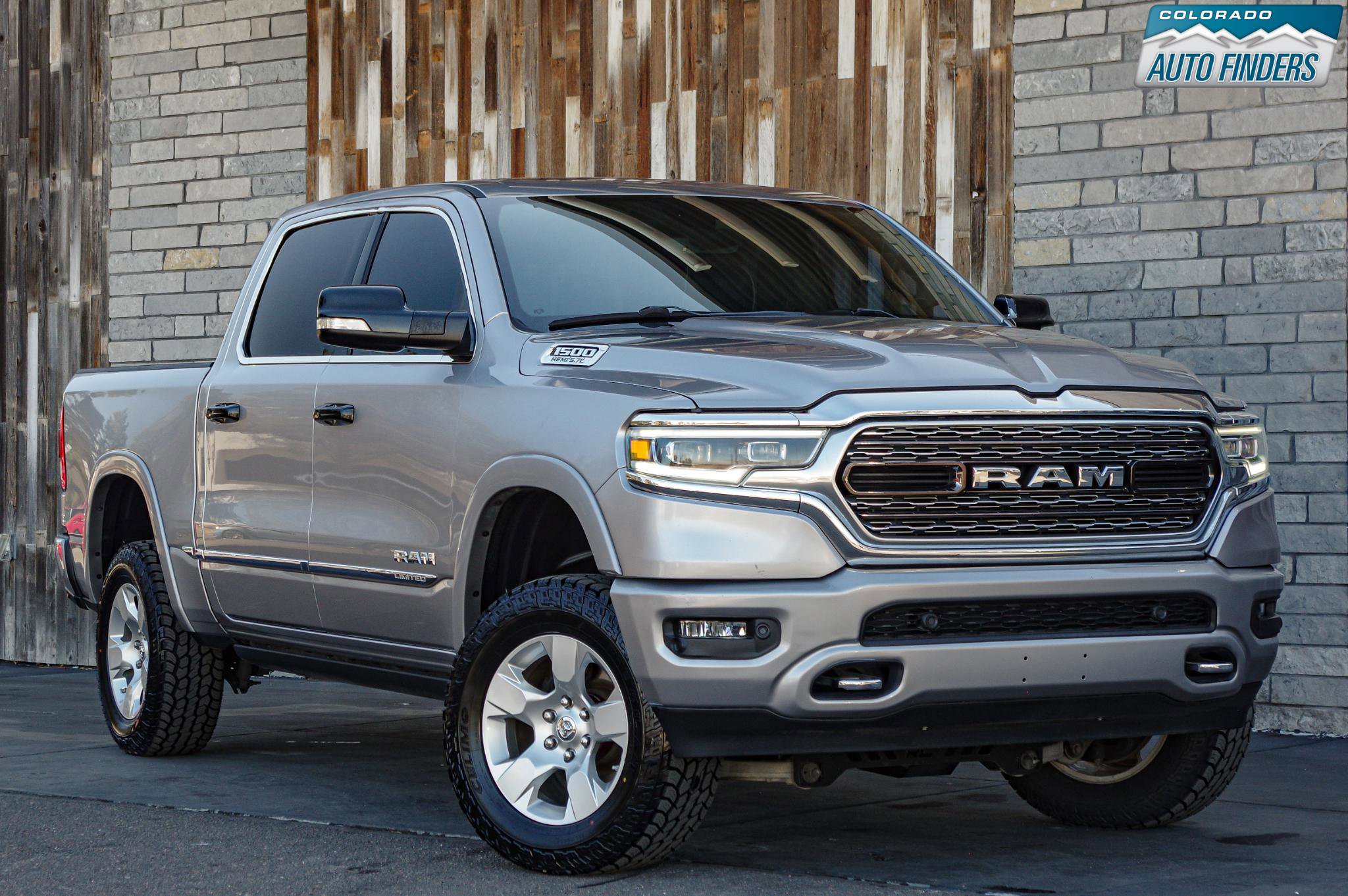 Used 2019 RAM 1500 Limited w/ Advanced Safety Group image 9