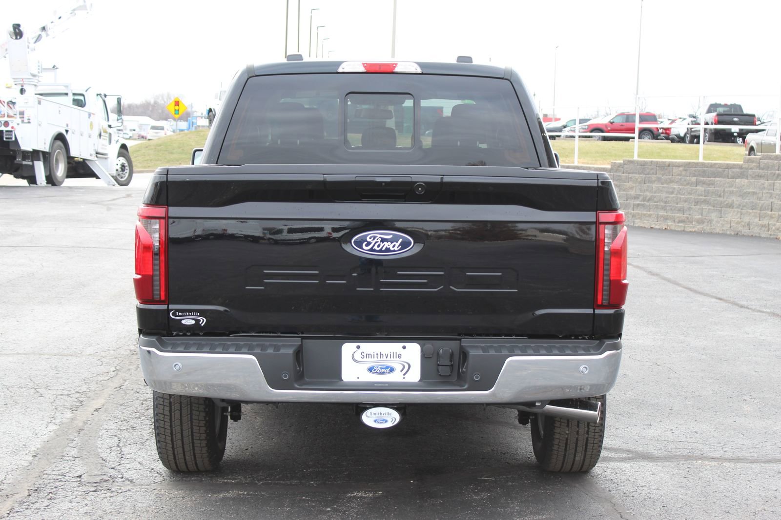 New 2025 Ford F150 XLT w/ Equipment Group 302A MID image 7