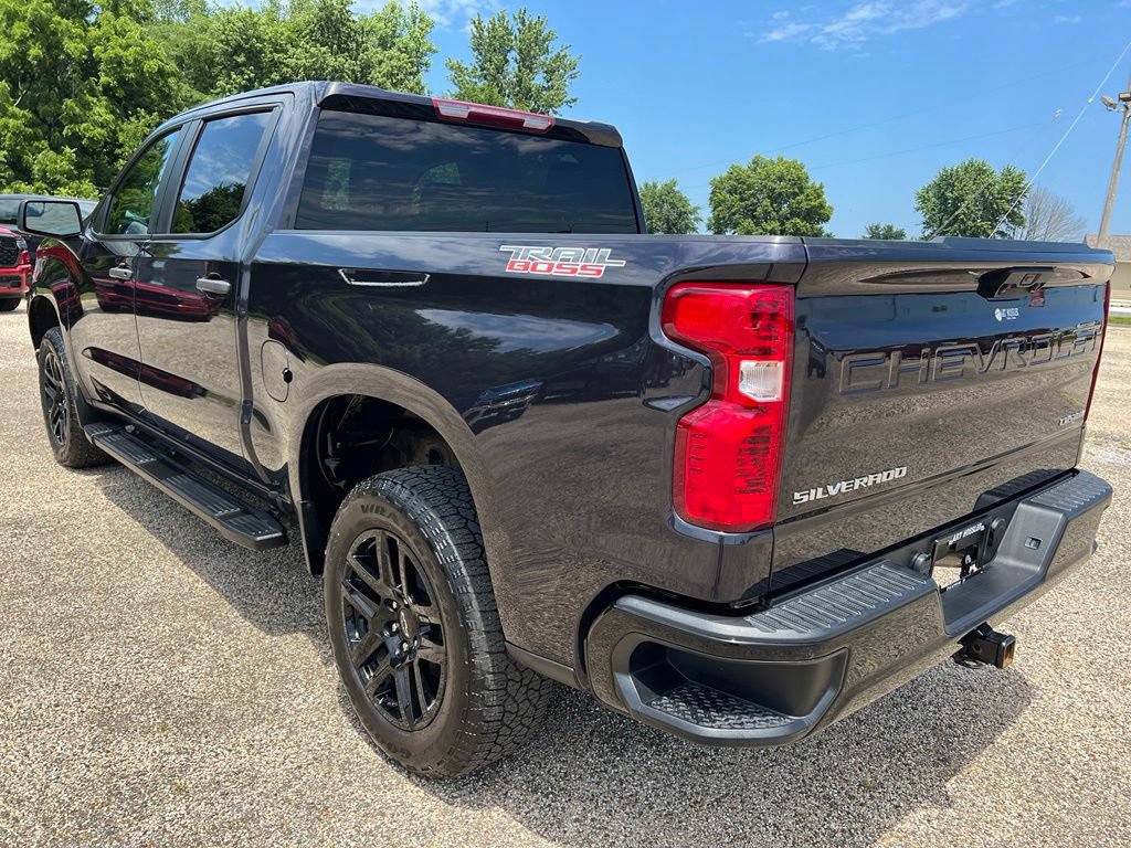 Used 2023 Chevrolet Silverado 1500 Custom Trail Boss AWD/4WD image 5