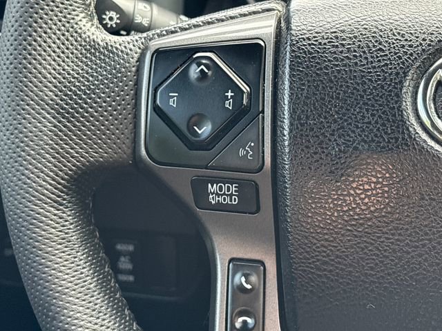 Used 2021 Toyota Tacoma TRD Off-Road w/ TRD Premium Off Road Package AWD/4WD image 23
