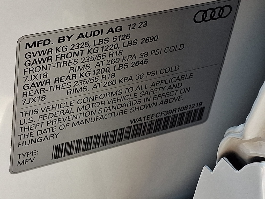 Used 2024 Audi Q3 2.0T Premium Plus w/ Premium Plus Package AWD/4WD image 26