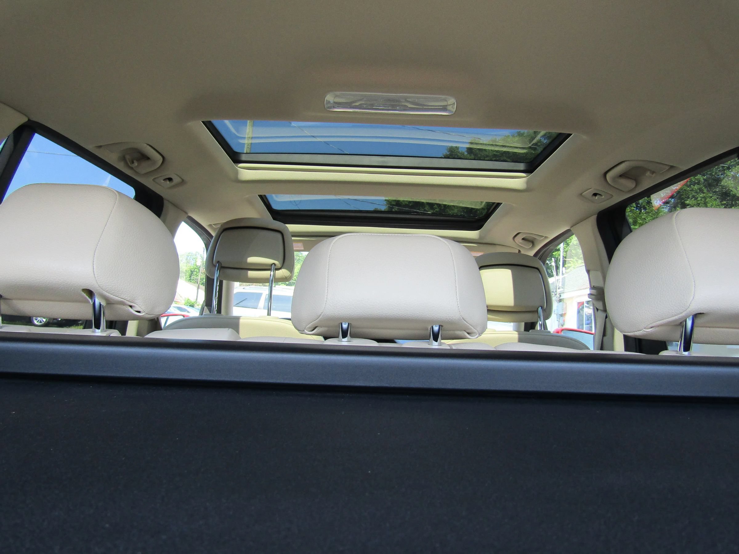 Used 2014 Mercedes-Benz GLK 250 BlueTEC 4MATIC image 19