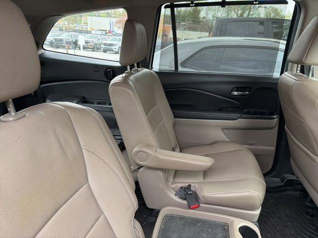 Used 2016 Honda Pilot Elite image 15