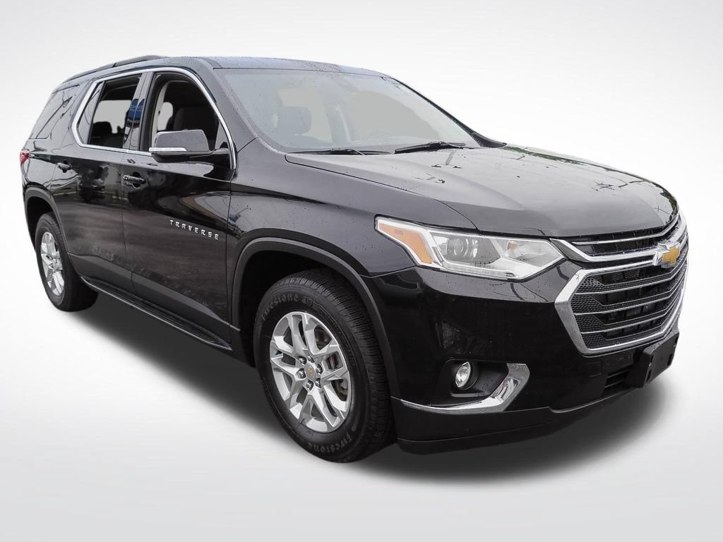 Used 2020 Chevrolet Traverse LT FWD image 3