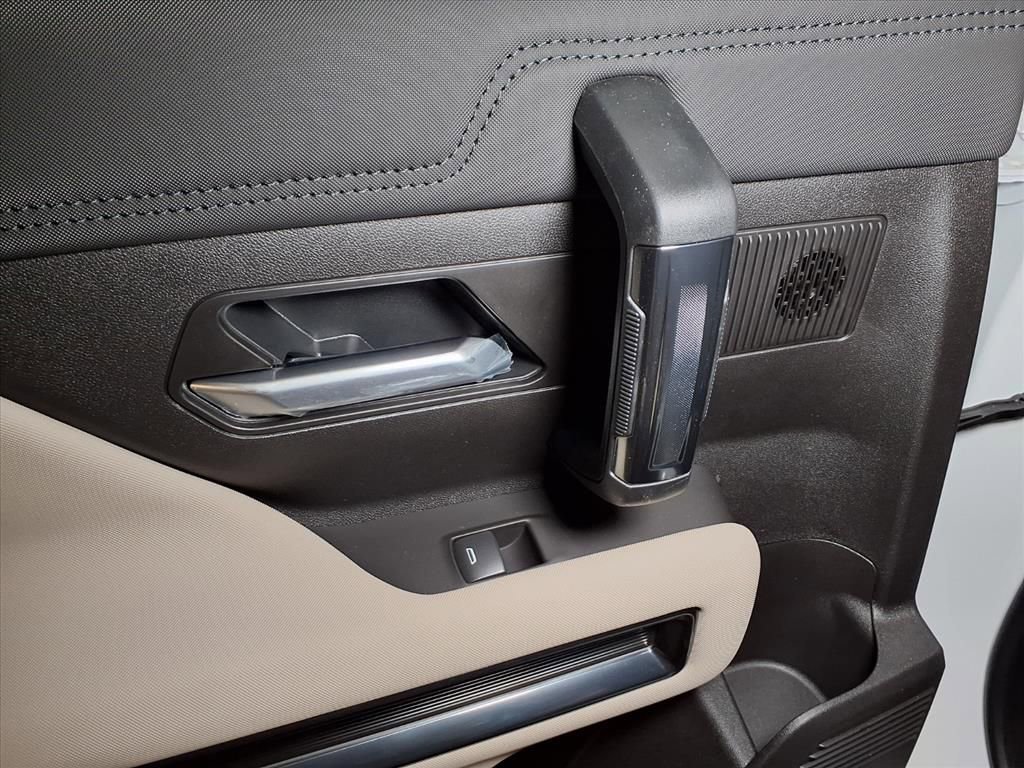 Used 2026 GMC Hummer EV SUV image 14